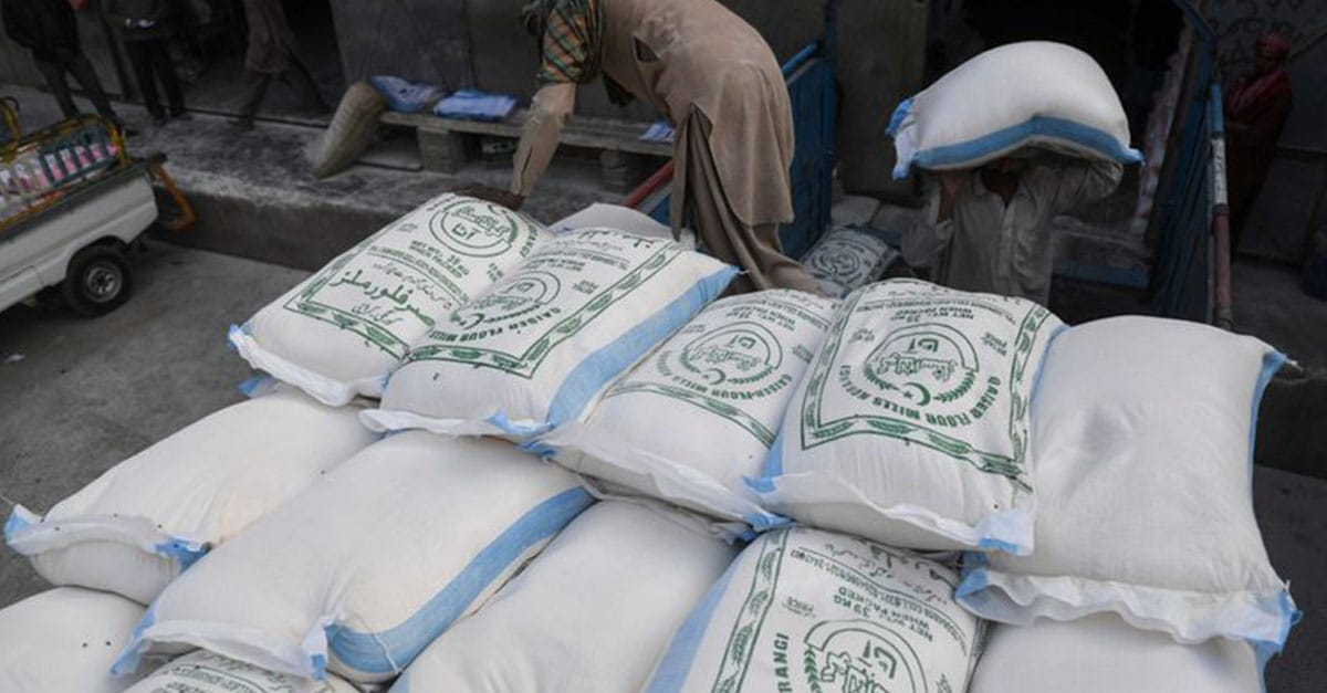ڈپٹی کمیشنر چنیوٹ کی آٹے کی قیمت میں استحکام برقرار رکھنے کے لیے سخت مانیٹرنگ کی ہدایت