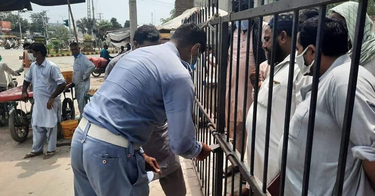مسافروں سے زائد کرایہ لینے اور ایس او پیز کی خلاف ورزی کرنے والا اڈا سیل