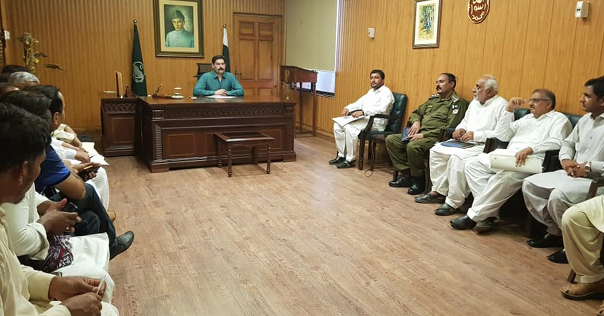 چنیوٹ : چائلڈ لیبر ایکٹ کی خلاف ورزی ہرگز برداشت نہیں کی جائے گی