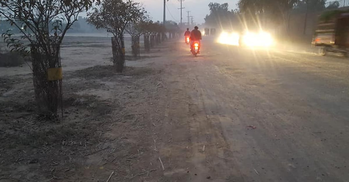 چناب نگر  شہری مختلف بیماریوں میں مبتلا ہونے لگے