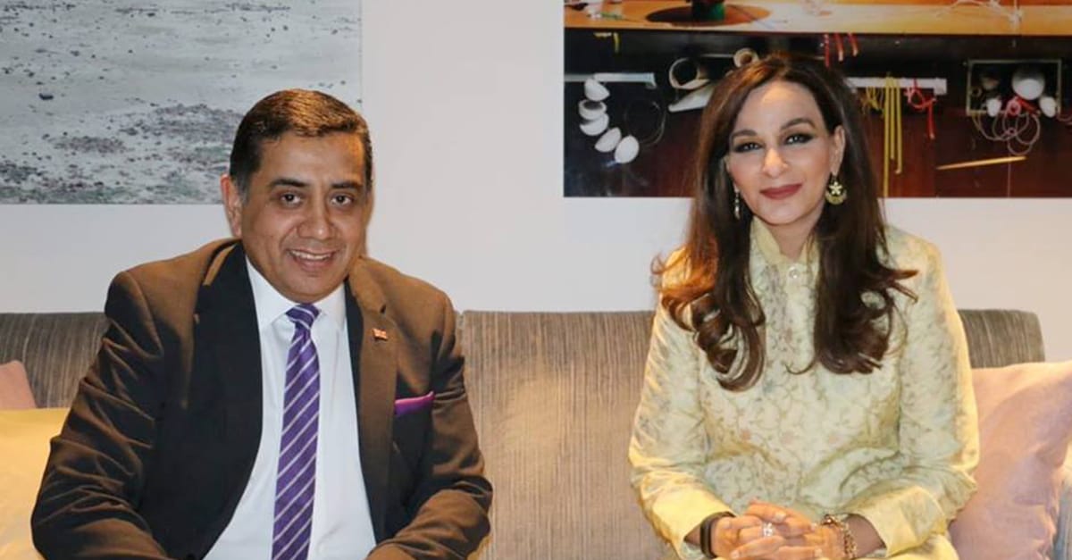 برطانیہ کے وزیر لارڈ طارق احمد کی پاکستانی وزراء کیساتھ اسلام آباد میں ملاقات