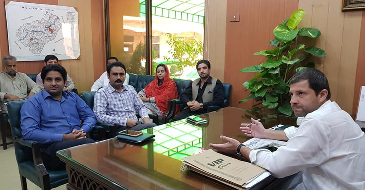 چنیوٹ:عید سے قبل اور عید کے بعد صفائی کی صورتحال کو مزید بنائیں،آلائشیں اٹھانے کے لیے اپنا پلان ترتیب دیں