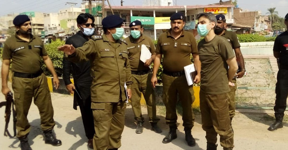 چناب نگرملک بھر کی طرح  25 محرم الحرام کا جلوس چناب نگرامام بارگاہ چمن عباس میں اختتام پزی