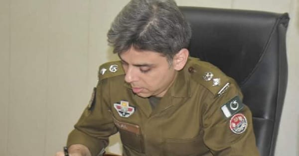 چینیوٹ میں ڈی پی او بلال ظفر شیخ کا پولیس لائن, خدمت مرکز اور پکار 15 کا وزٹ