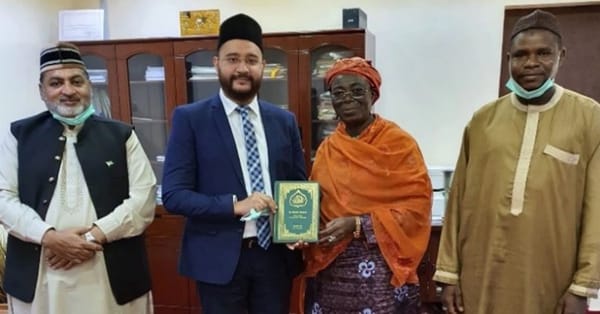 جماعت احمدیہ نائیجیریا کے وفد کی ڈائریکٹر کابینہ پریذیڈنٹ نائیجر سے ملاقات