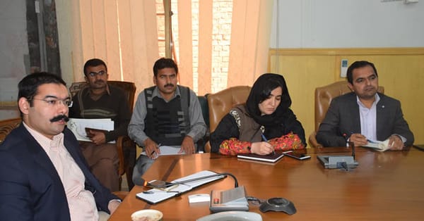چنیوٹ: کسانوں کو درپیش مسائل کو حل کرنا اولین ترجیح ہے،ان کا استحصال کسی صورت برداشت نہیں کیا جائے گا، ڈی سی