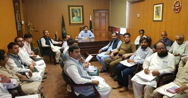 ڈپٹی کمشنرچنیوٹ کی چیف سیکرٹری ٹاسک مینجمنٹ سسٹم کے حوالے سے تمام محکموں کے ضلعی افسران سے میٹنگ