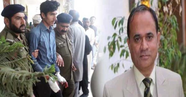 مذہبی جنونیت کا ایک اور واقعہ ، بہاول پور کے گورنمنٹ کالج میں طالب علم کے ہاتھوں استاد کا لرزہ خیز قتل