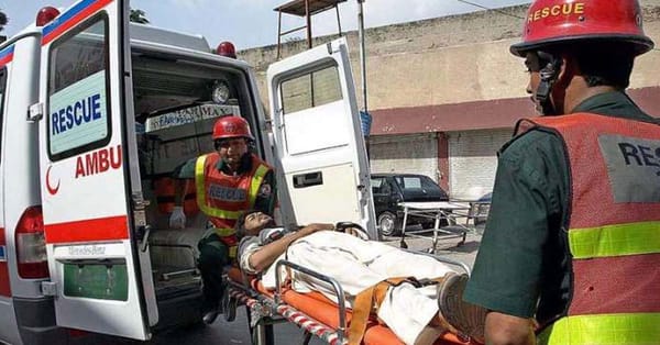 24گھنٹوں کے دوران پنجاب میں 807 ٹریفک حادثات، 9 افراد جاں بحق سیکڑوں زخمی