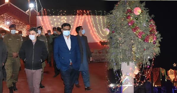 ڈی سی اور ڈی پی او چنیوٹ کا کرسمس کے موقع پر ربوہ چرچ کا وزٹ